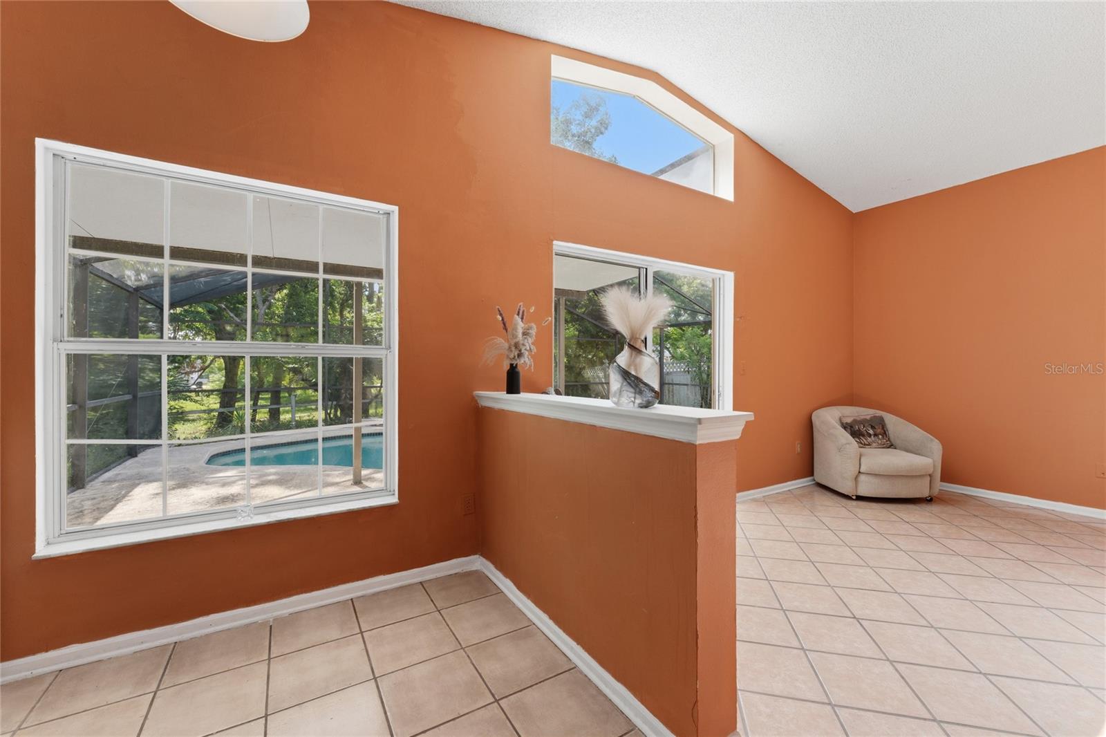 PEMBROOKE - Residential Lease