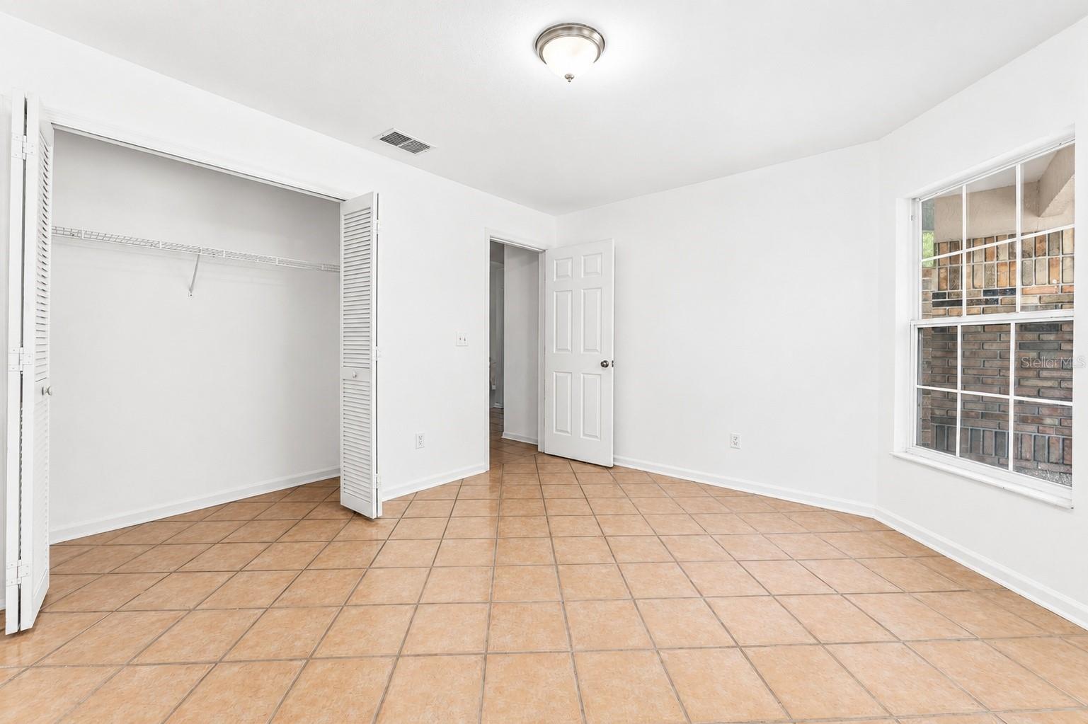 PEMBROOKE - Residential Lease