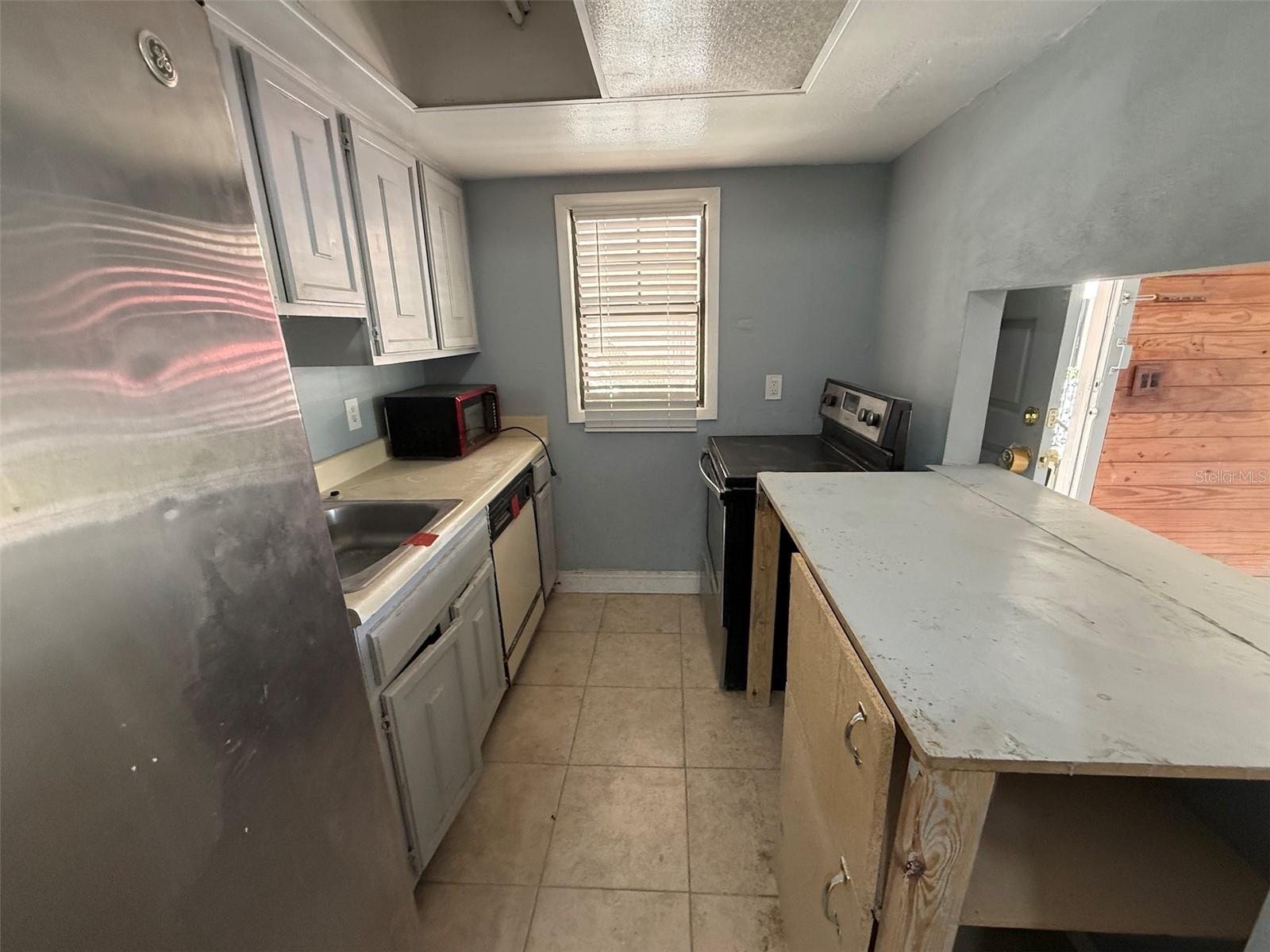 VILLAGE SQUARE CONDO - Residential