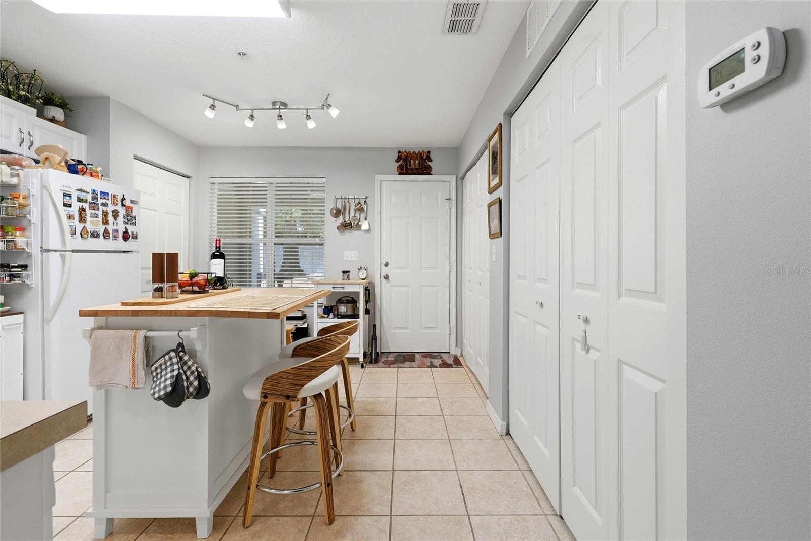 HAILEY FOREST CONDO - Residential