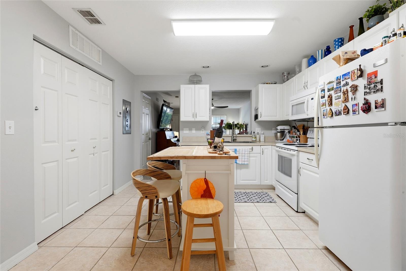 HAILEY FOREST CONDO - Residential
