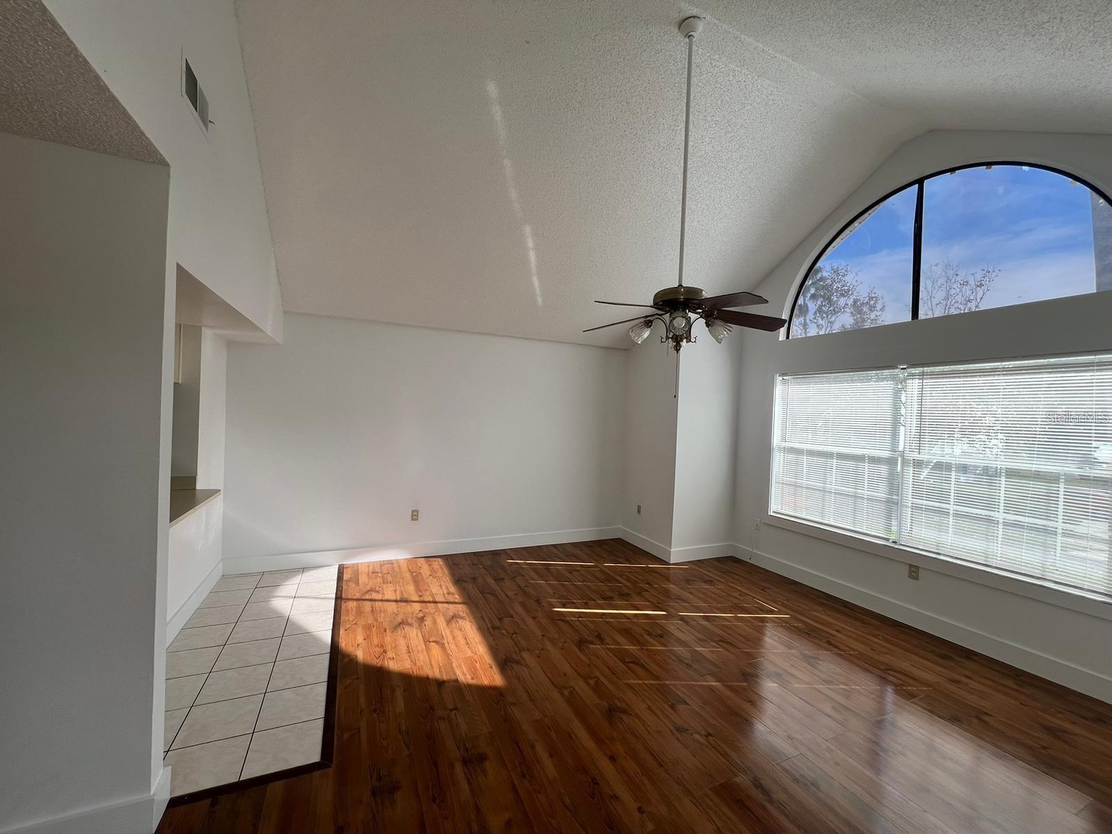 SHADOW BAY VILLAS - Residential Lease