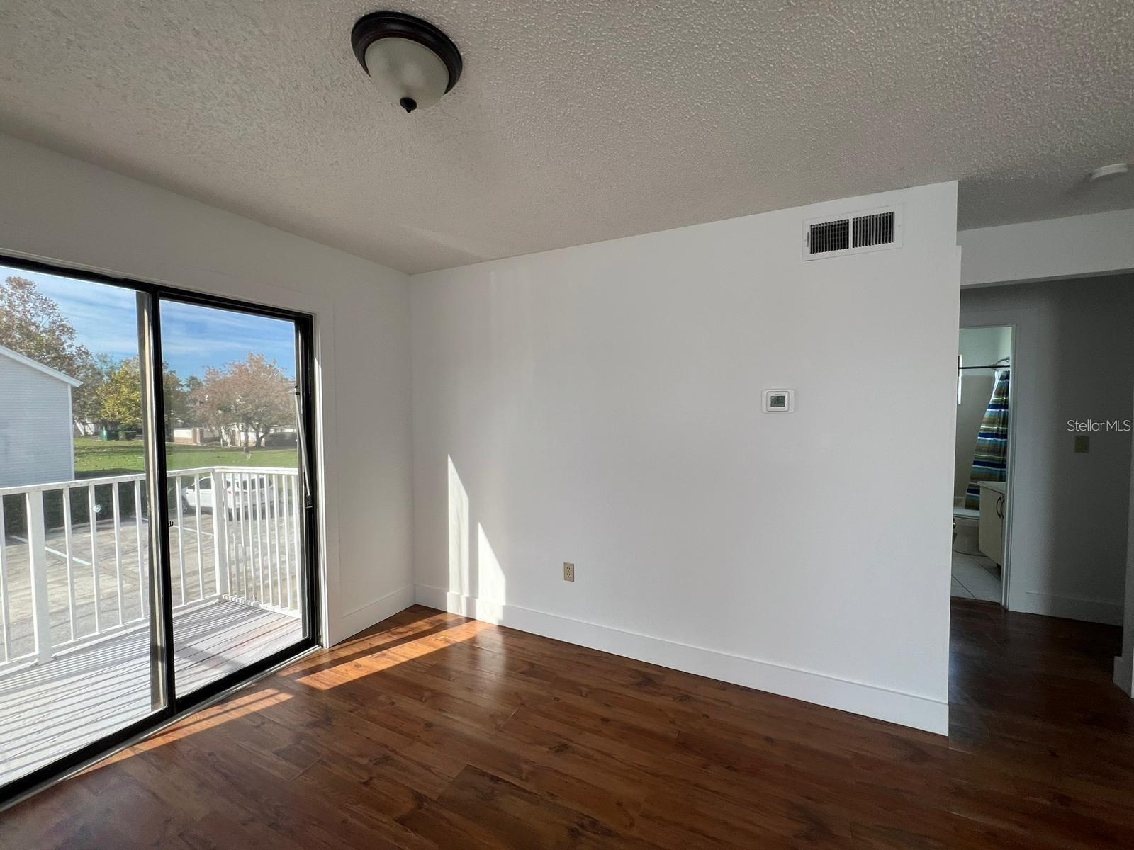 SHADOW BAY VILLAS - Residential Lease