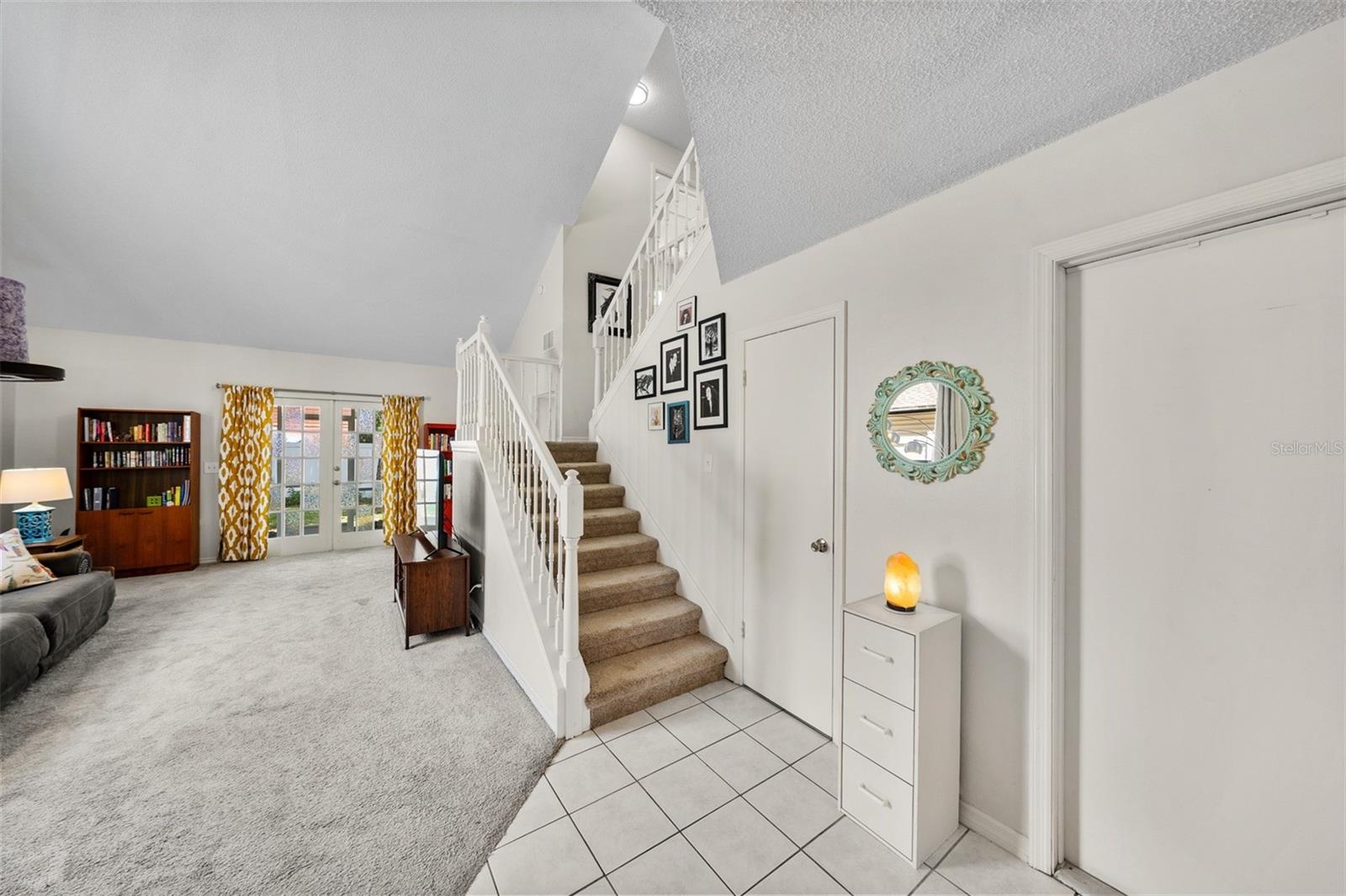 VICTORIA CHASE - Residential
