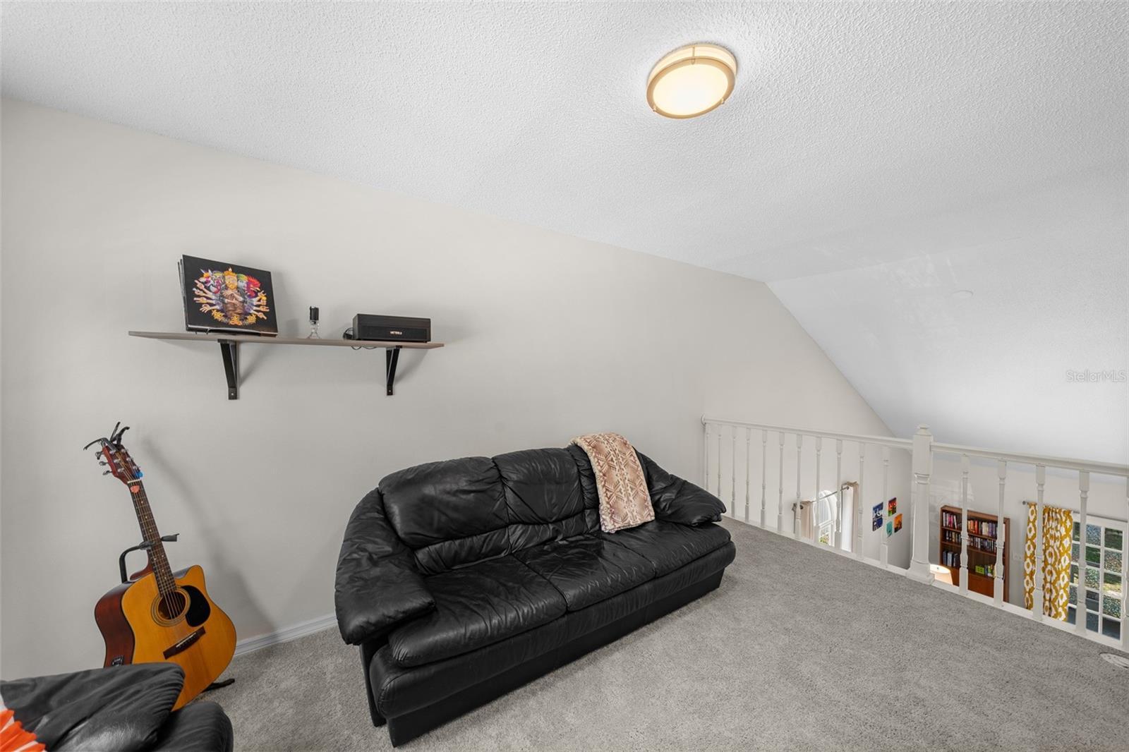 VICTORIA CHASE - Residential