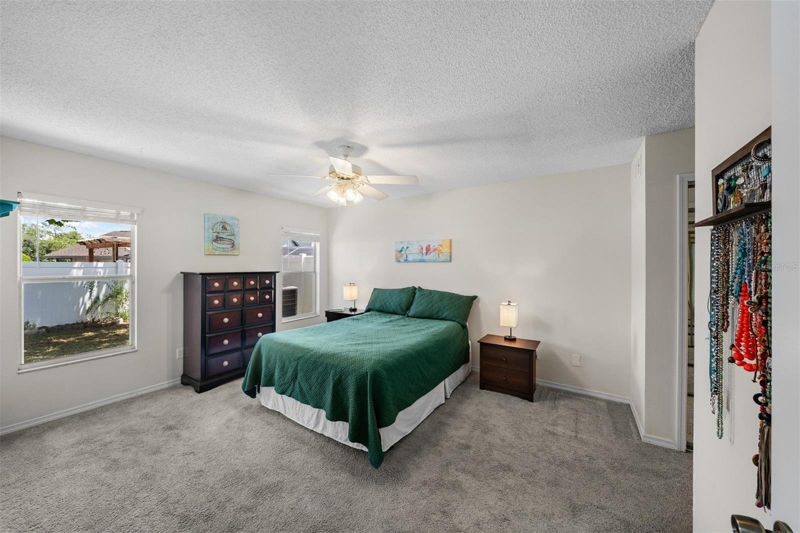 VICTORIA CHASE - Residential