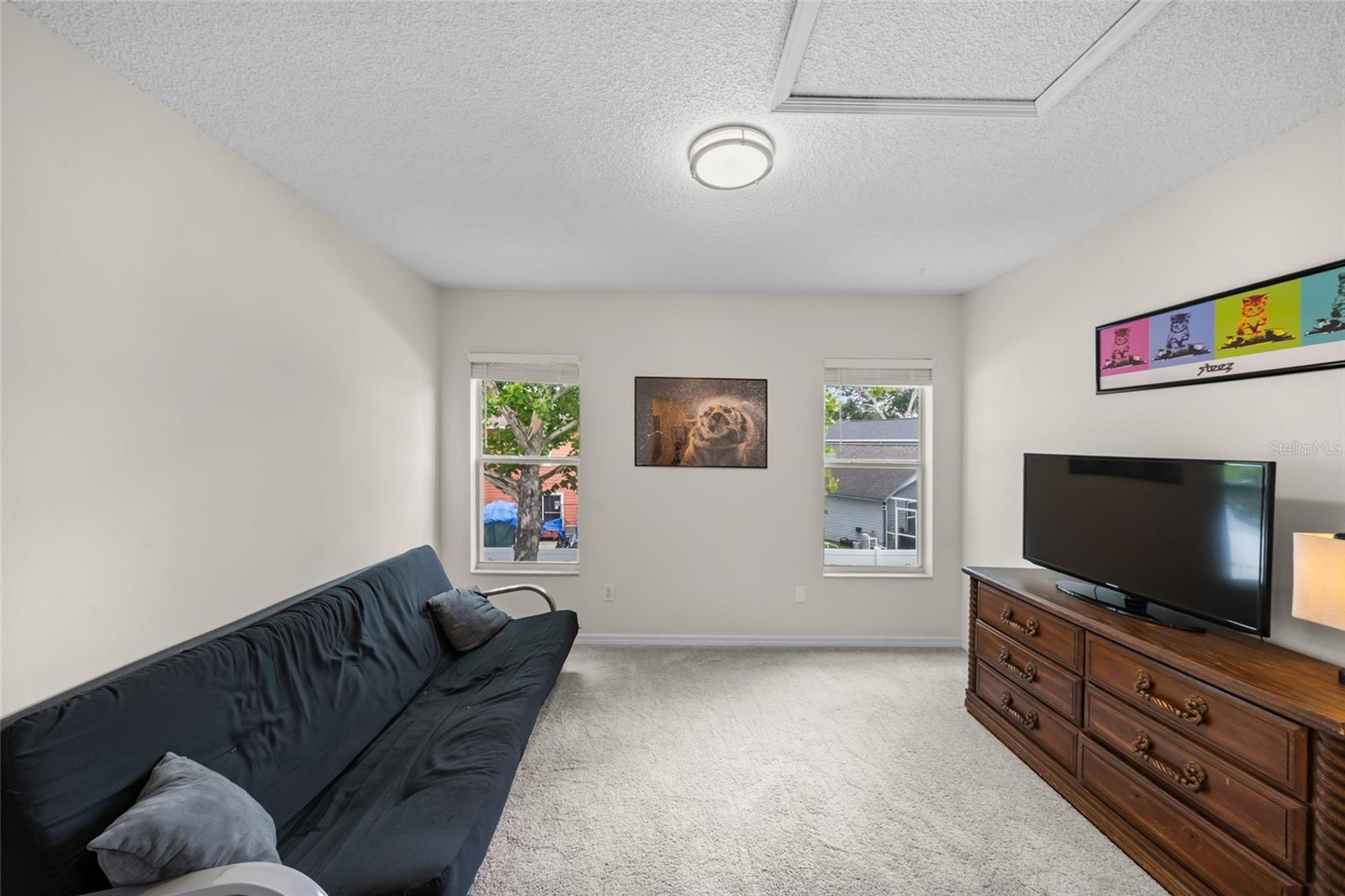 VICTORIA CHASE - Residential
