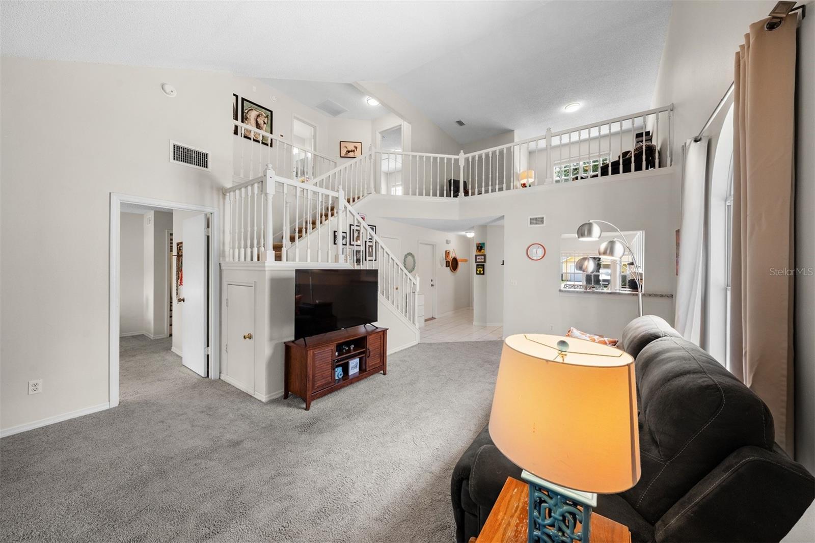 VICTORIA CHASE - Residential