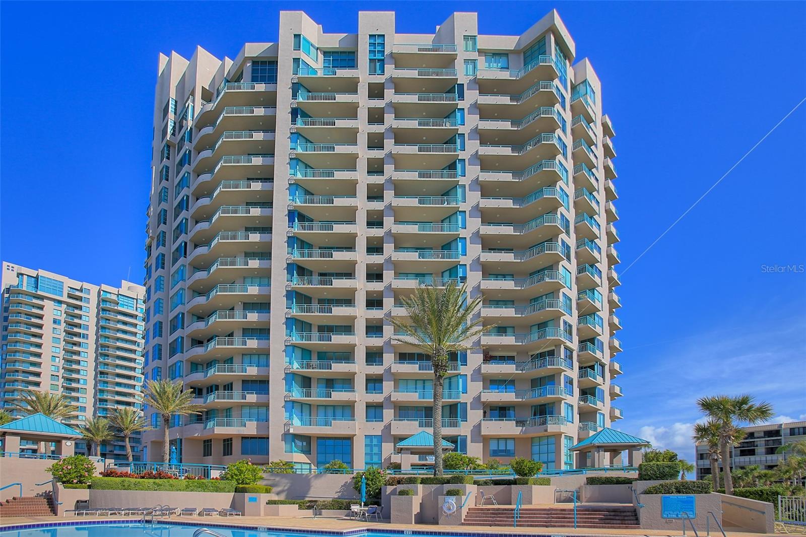 ULTIMAR THREE CONDO - Residential