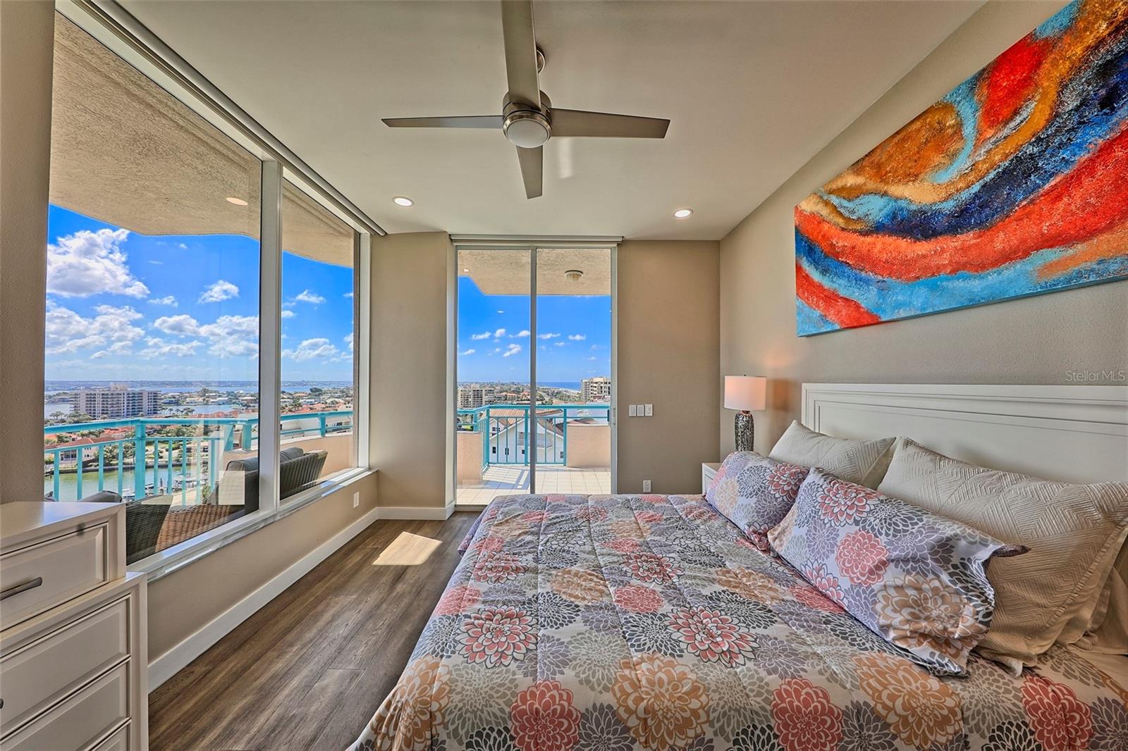 ULTIMAR THREE CONDO - Residential