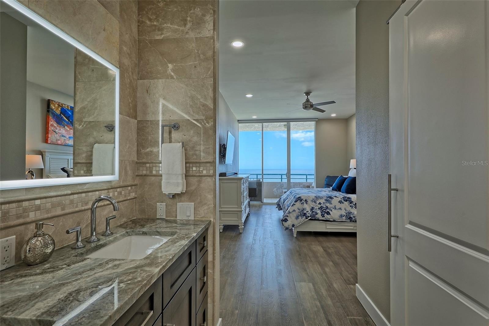 ULTIMAR THREE CONDO - Residential