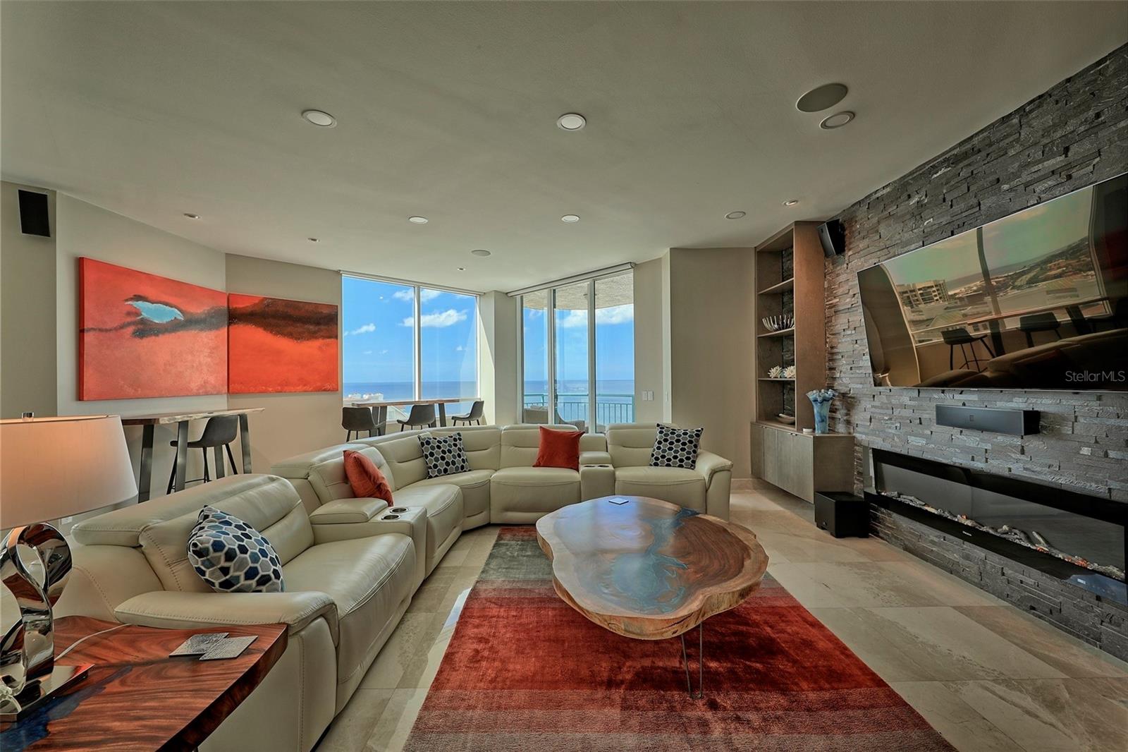 ULTIMAR THREE CONDO - Residential
