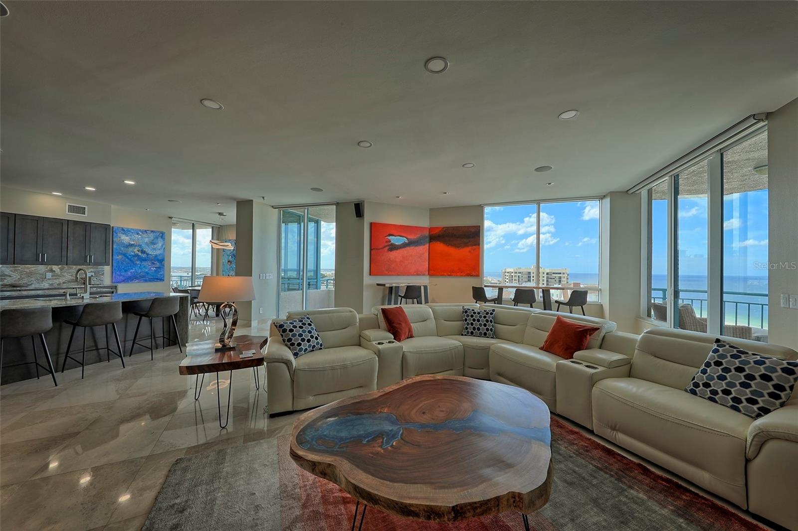 ULTIMAR THREE CONDO - Residential