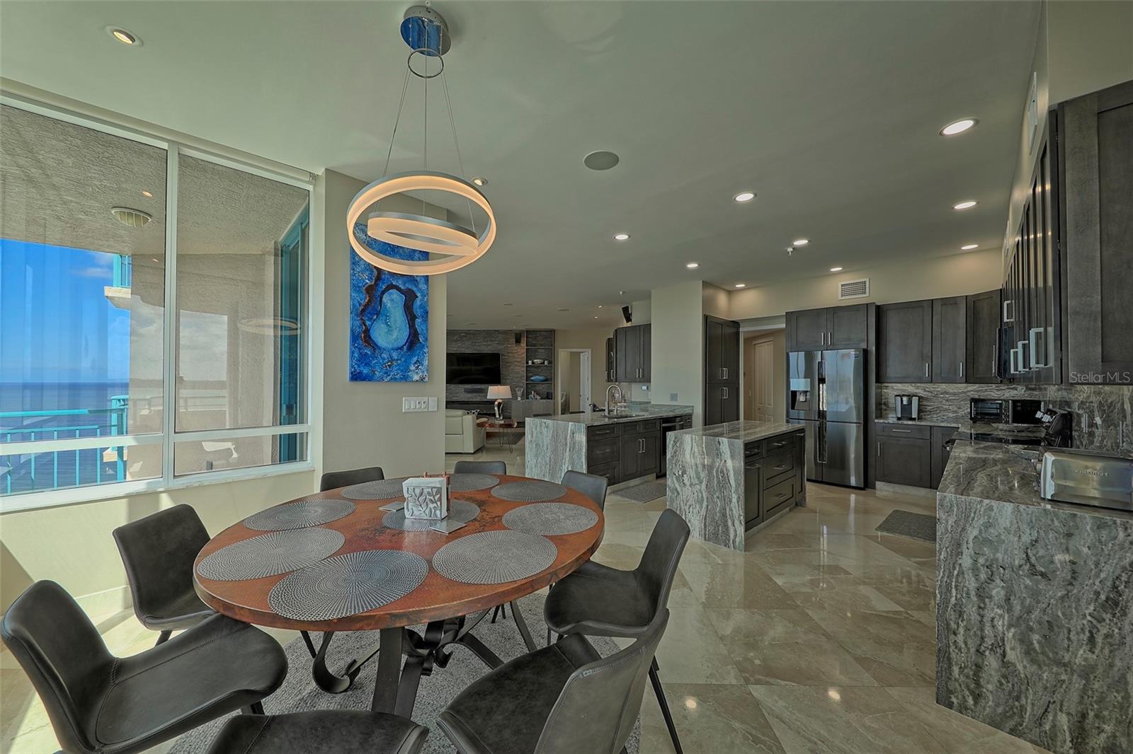 ULTIMAR THREE CONDO - Residential