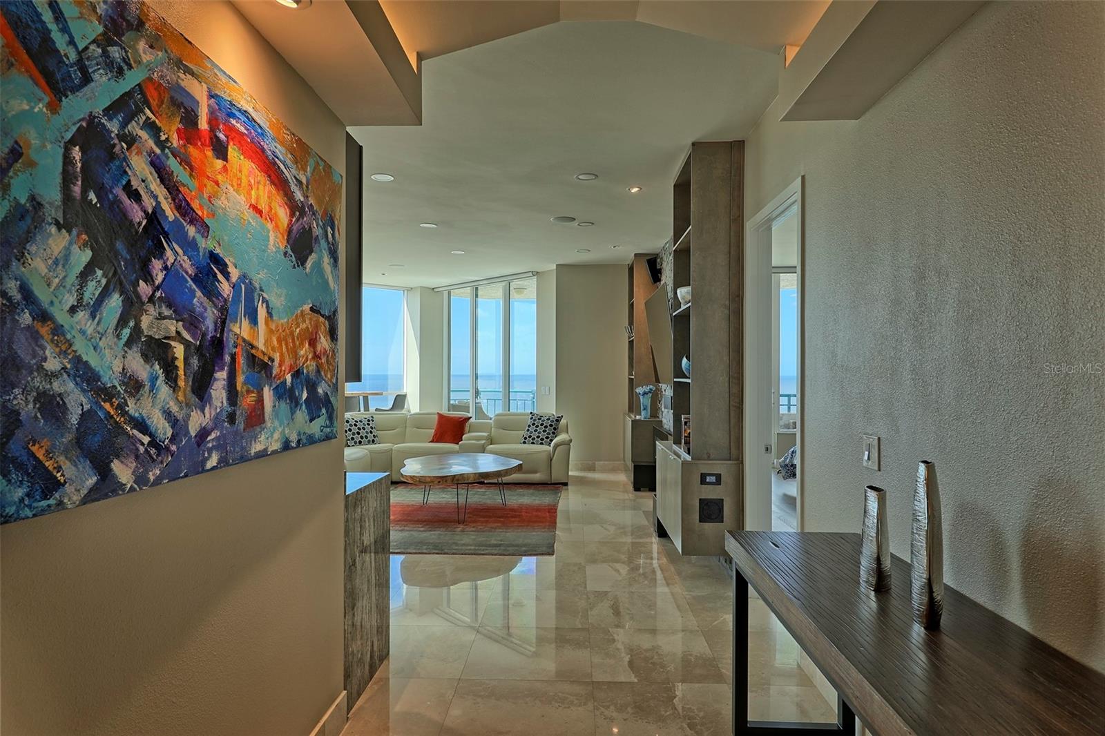 ULTIMAR THREE CONDO - Residential