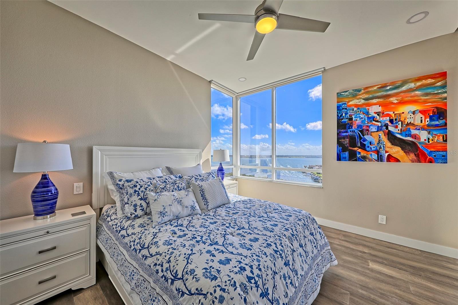 ULTIMAR THREE CONDO - Residential