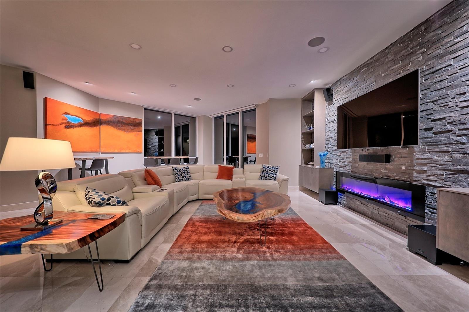 ULTIMAR THREE CONDO - Residential