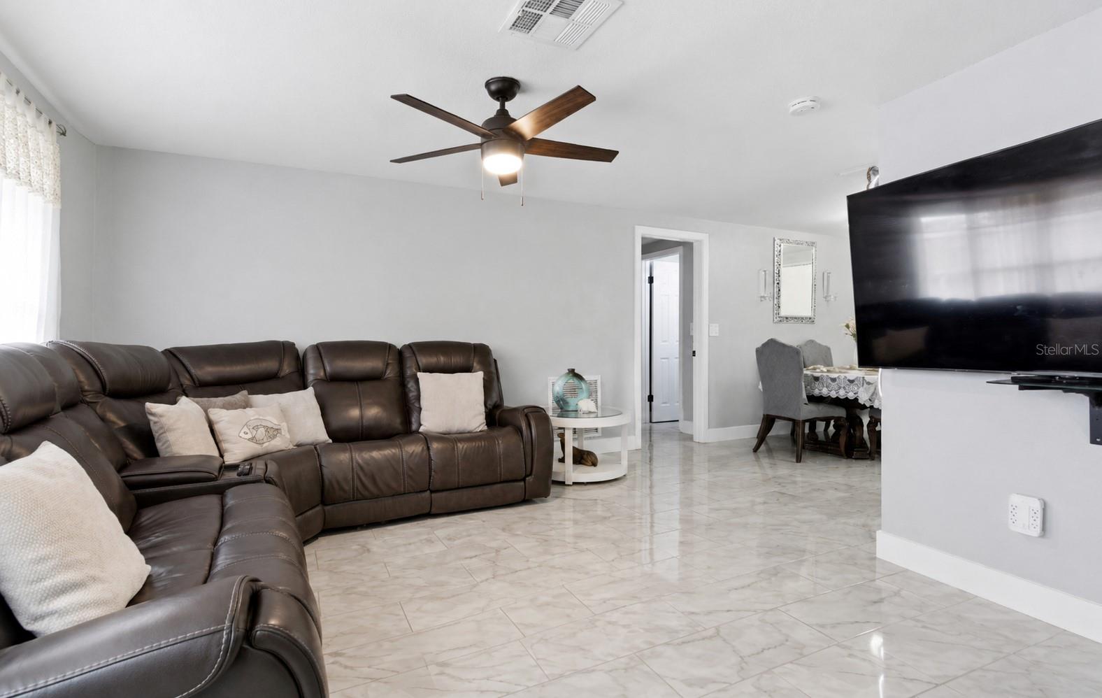 EMBASSY HILLS - Residential