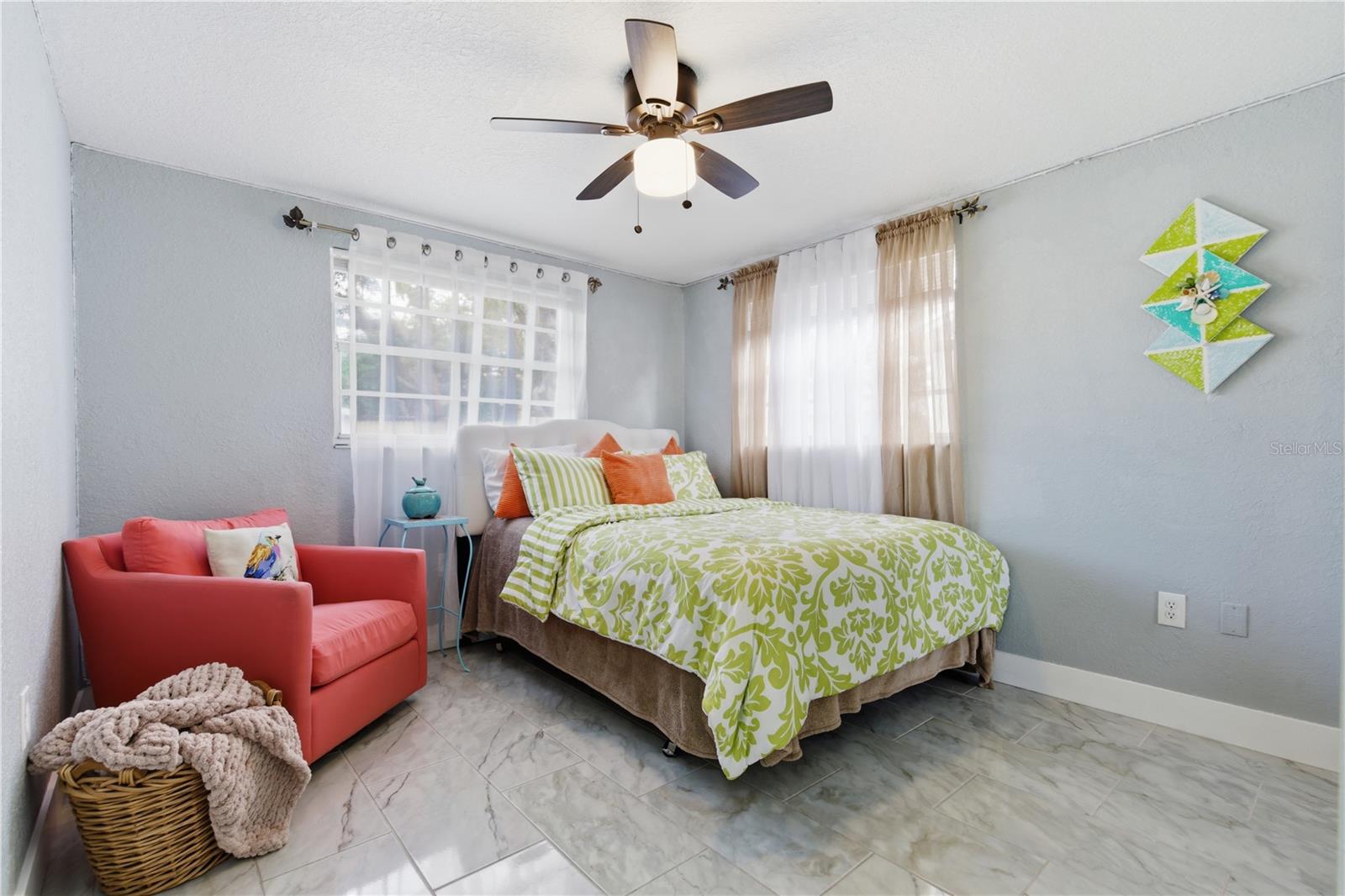 EMBASSY HILLS - Residential