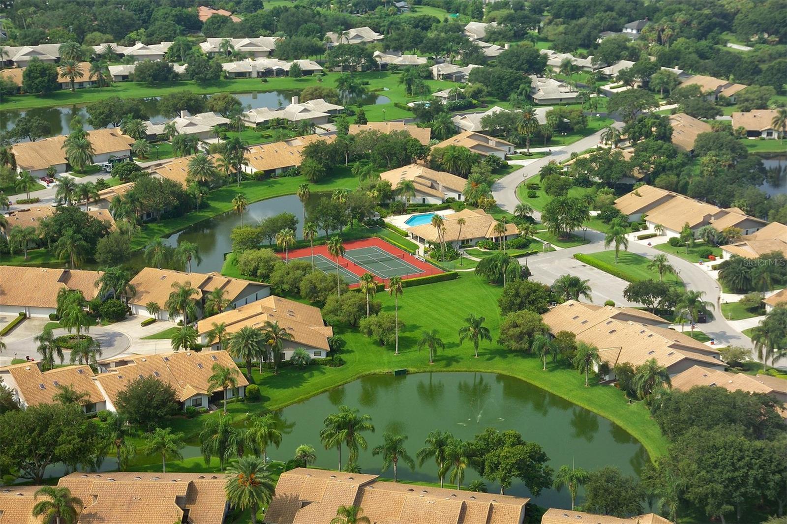 LAKESHORE VILLAGE - Residential
