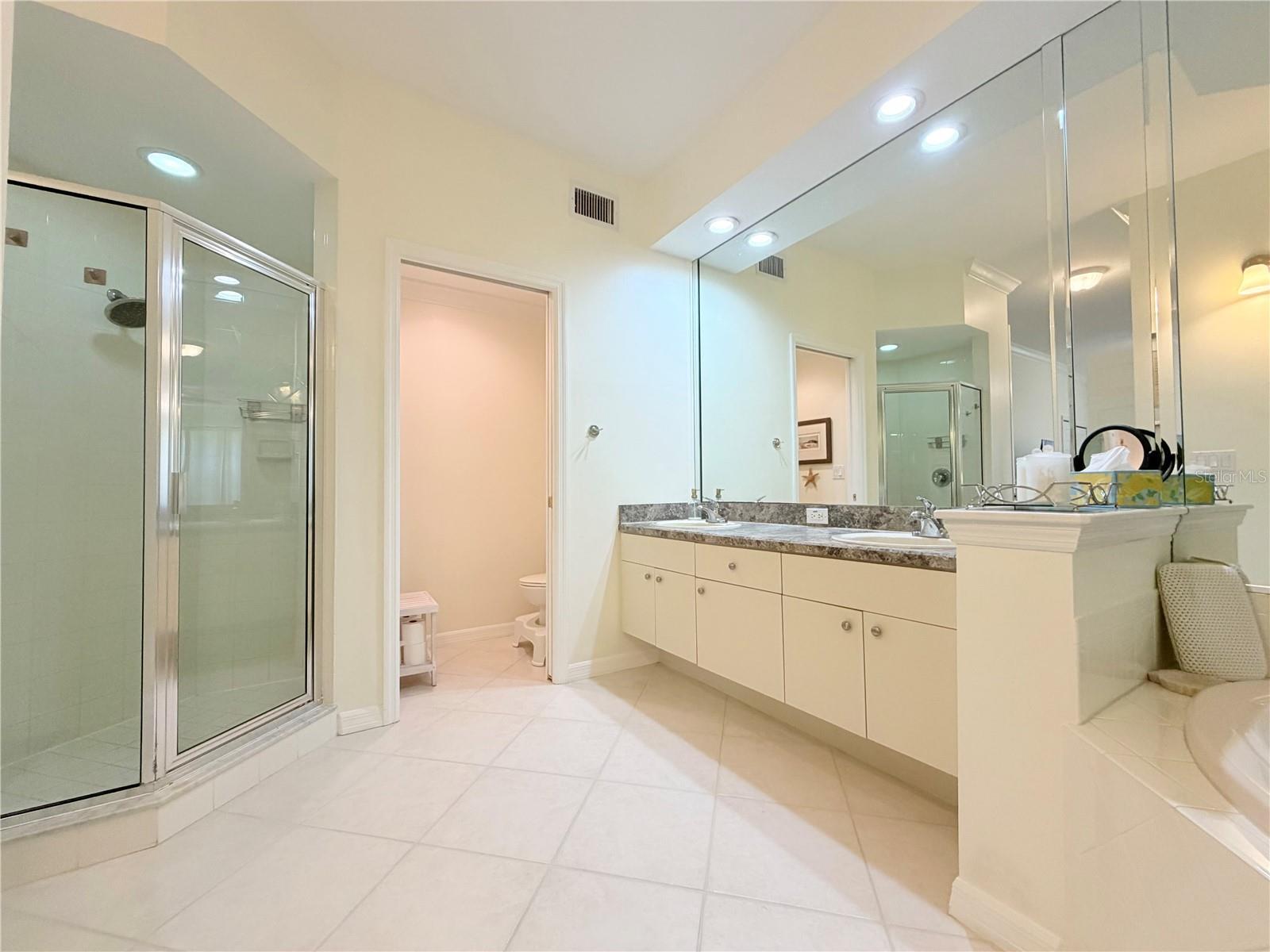 PRESERVE AT LANSBROOK CONDO THE - Residential Lease
