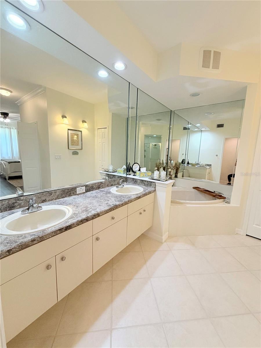 PRESERVE AT LANSBROOK CONDO THE - Residential Lease