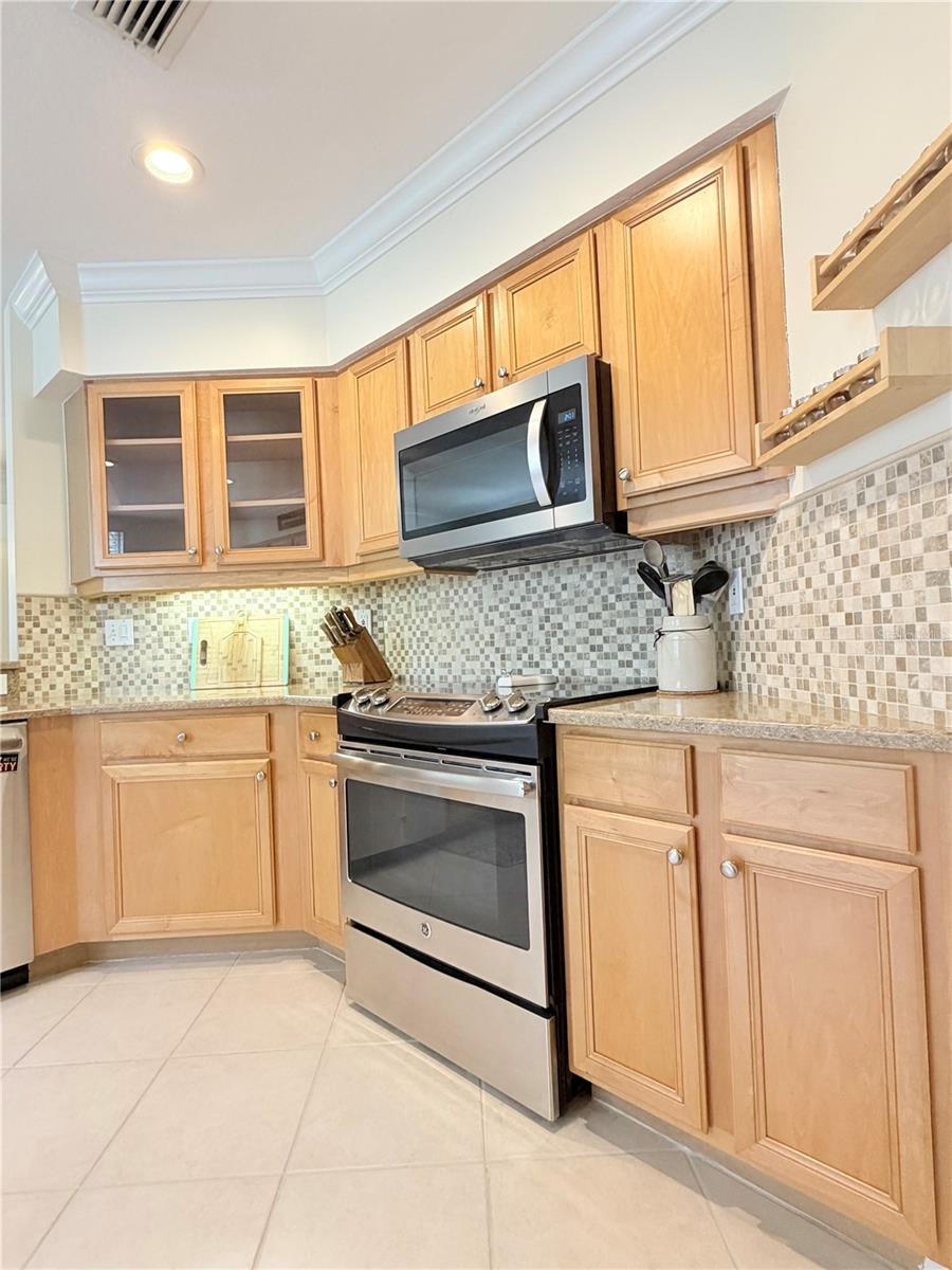 PRESERVE AT LANSBROOK CONDO THE - Residential Lease