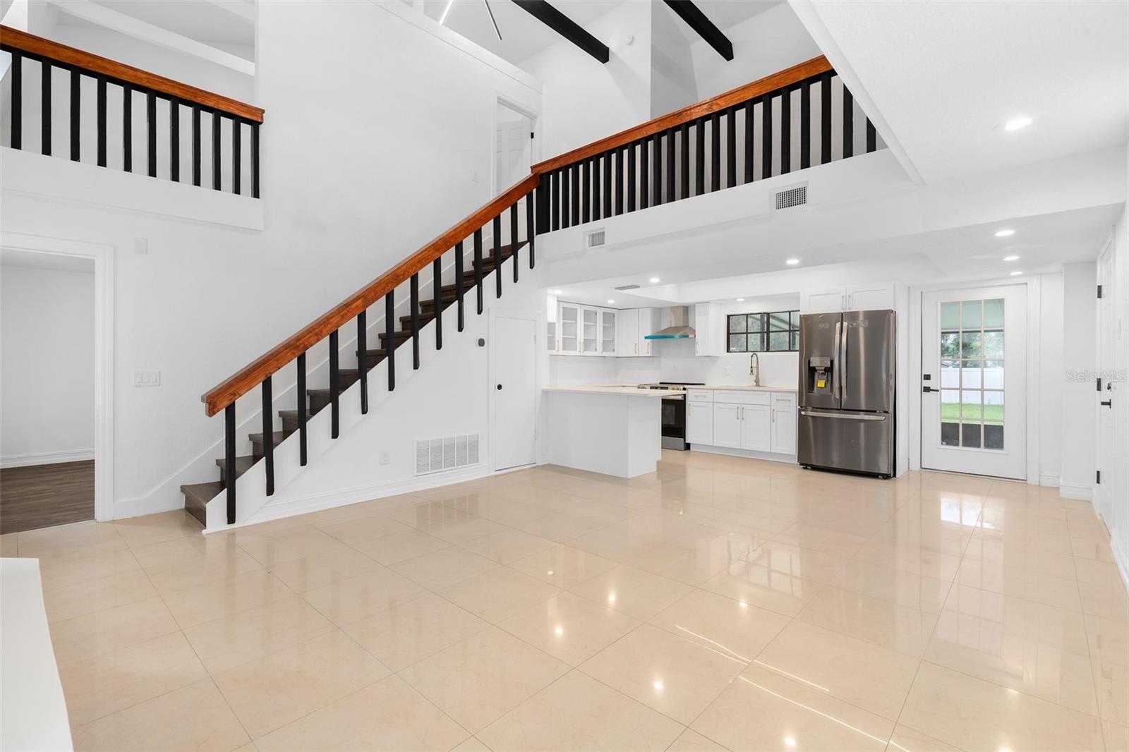 LAKE BOSSE OAKS - Residential