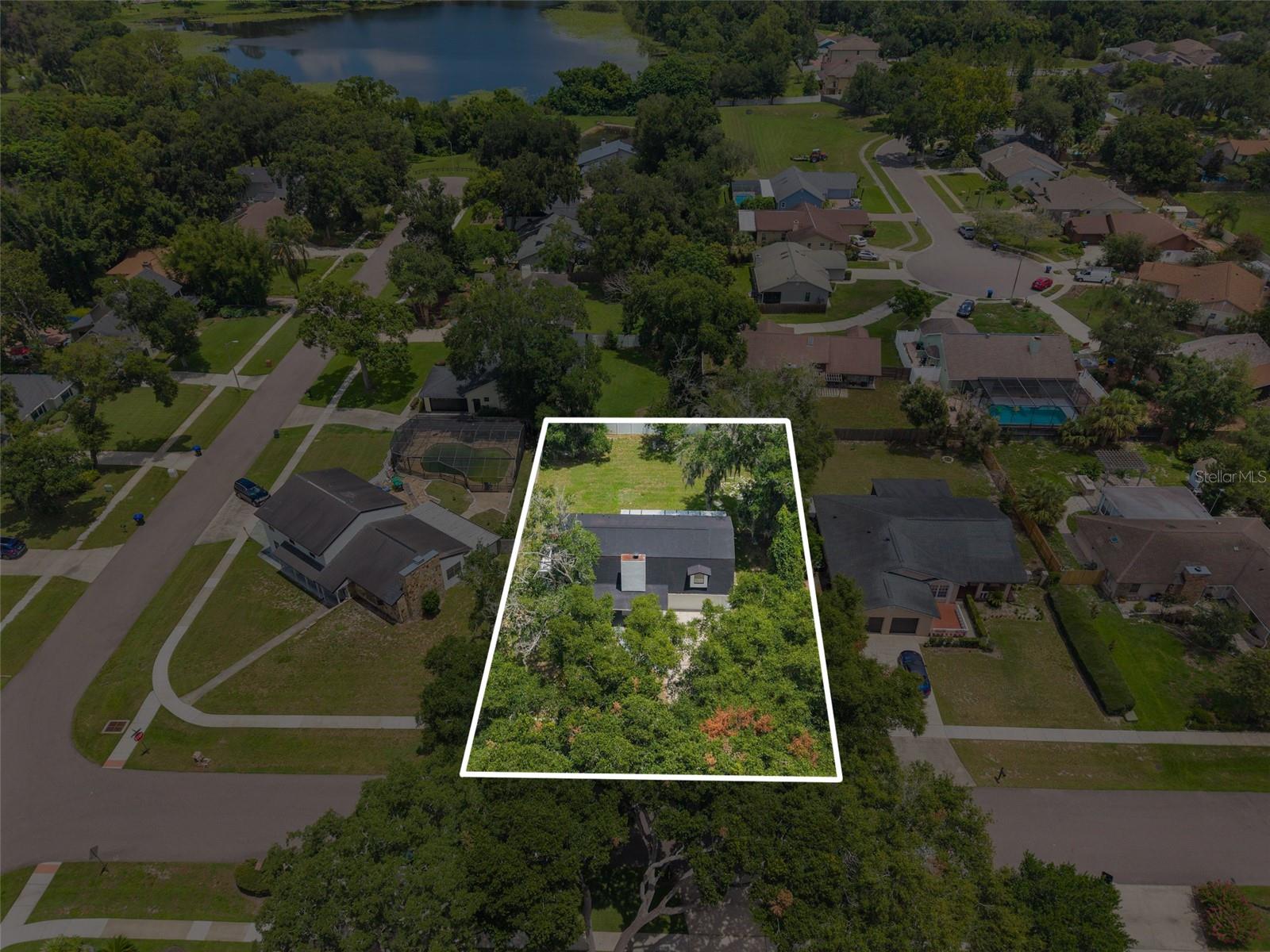 LAKE BOSSE OAKS - Residential