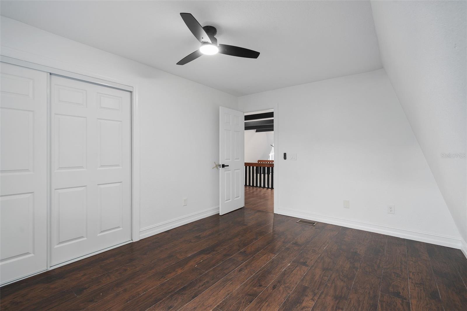 LAKE BOSSE OAKS - Residential