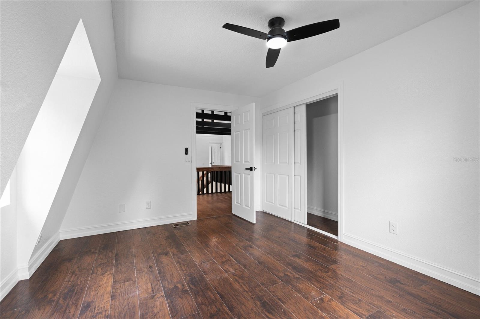LAKE BOSSE OAKS - Residential