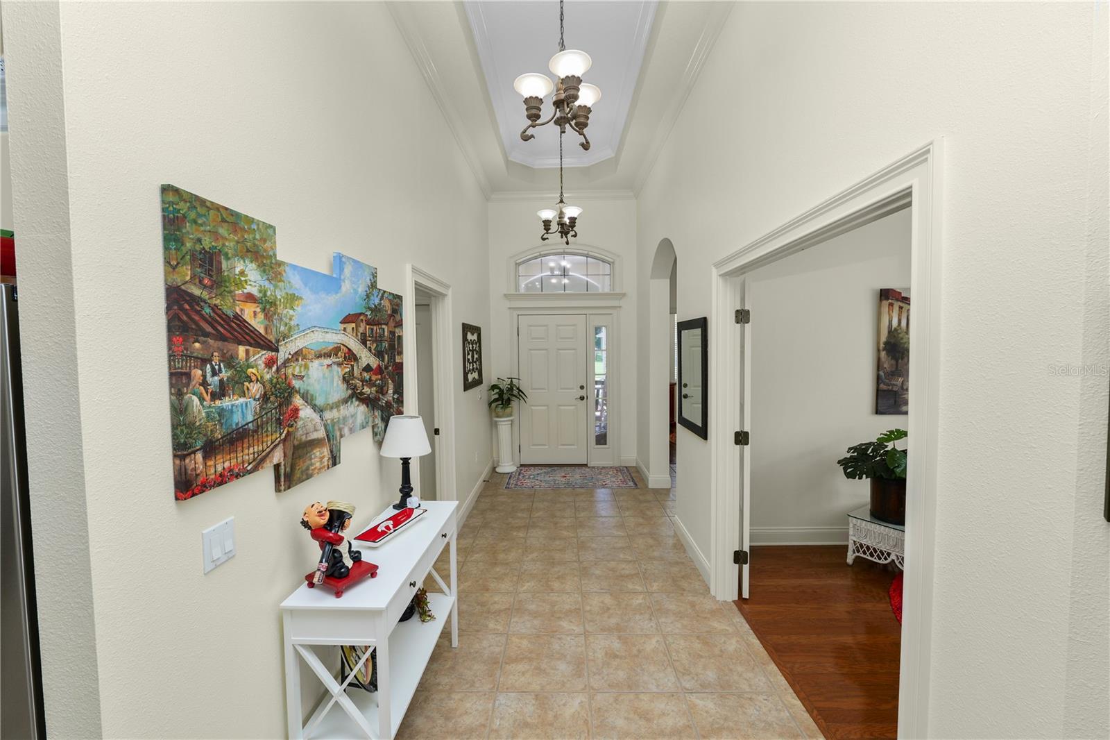 LAKE JAMES PH 01 - Residential