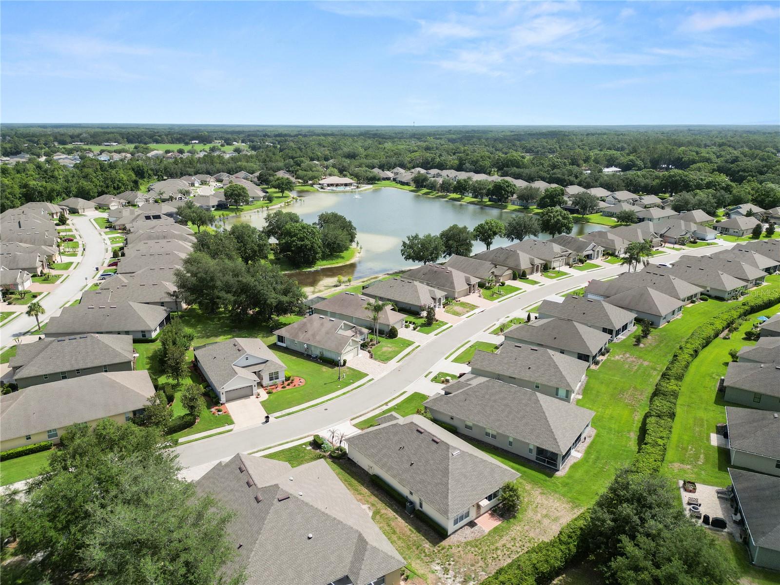 LAKE JAMES PH 01 - Residential