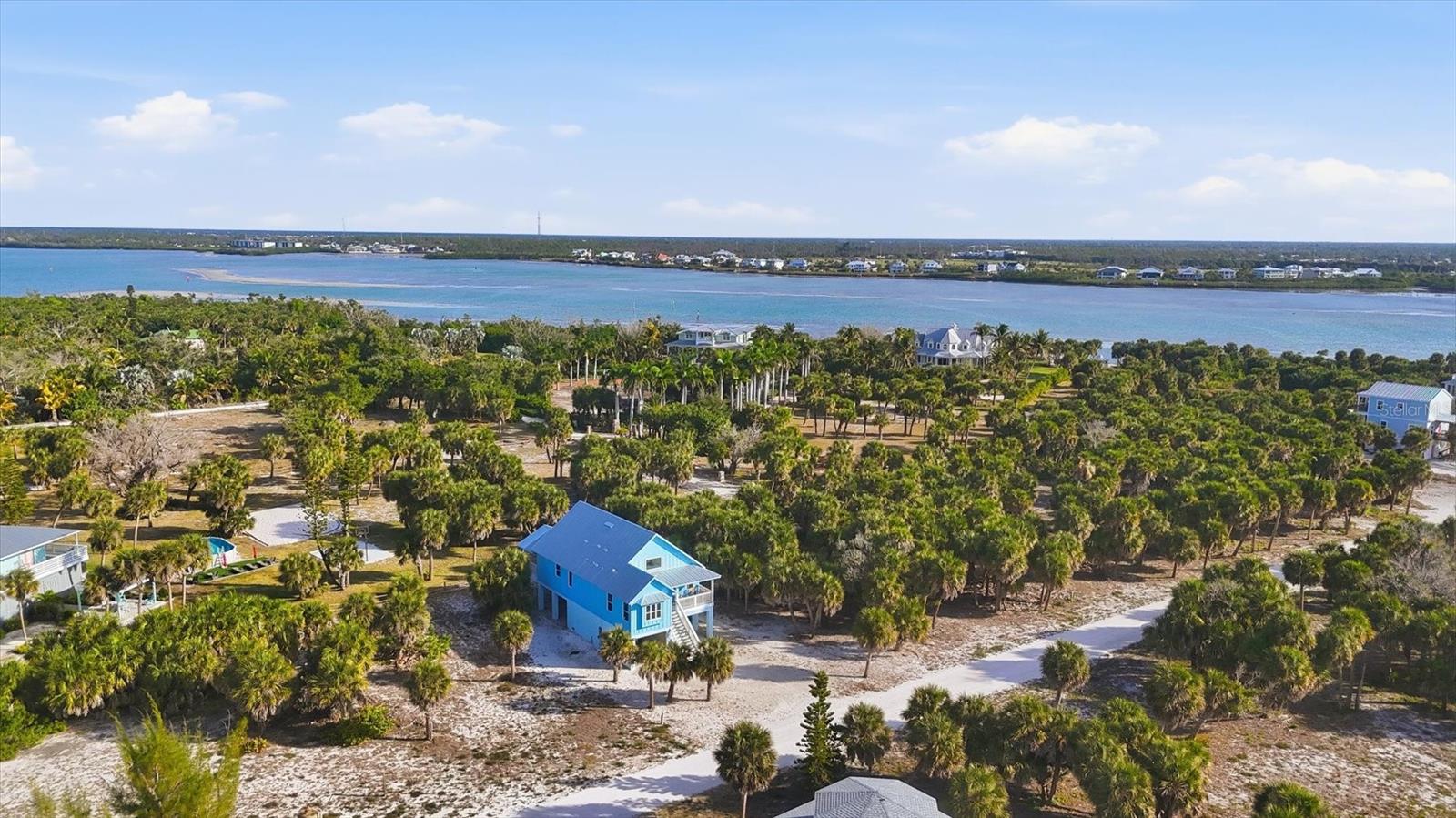 PALM ISLAND ESTATES - Residential