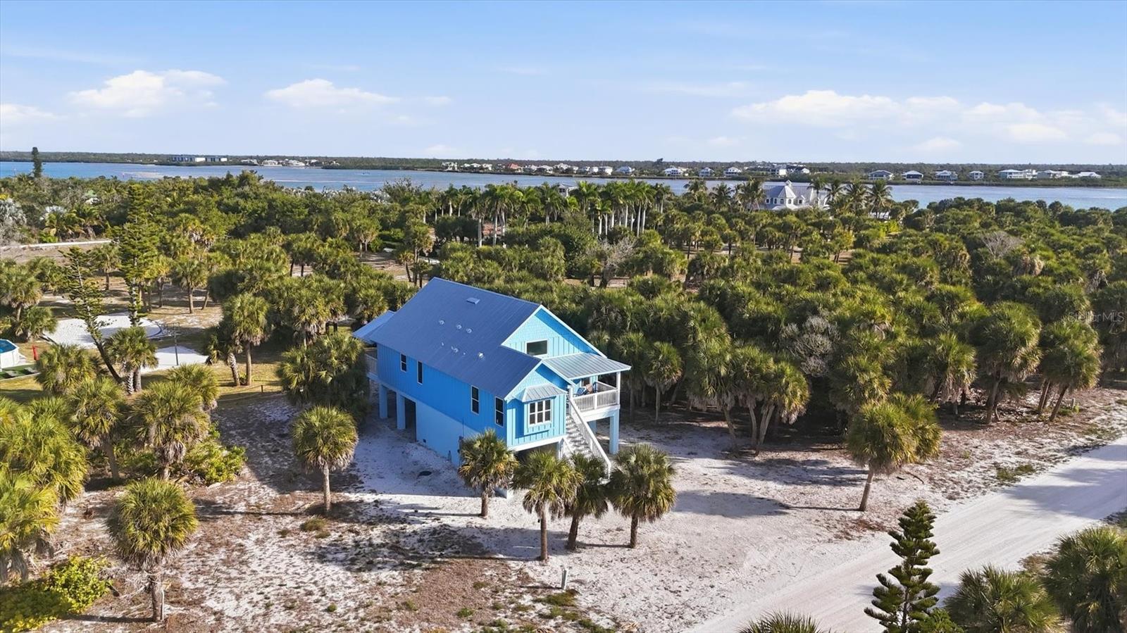 PALM ISLAND ESTATES - Residential