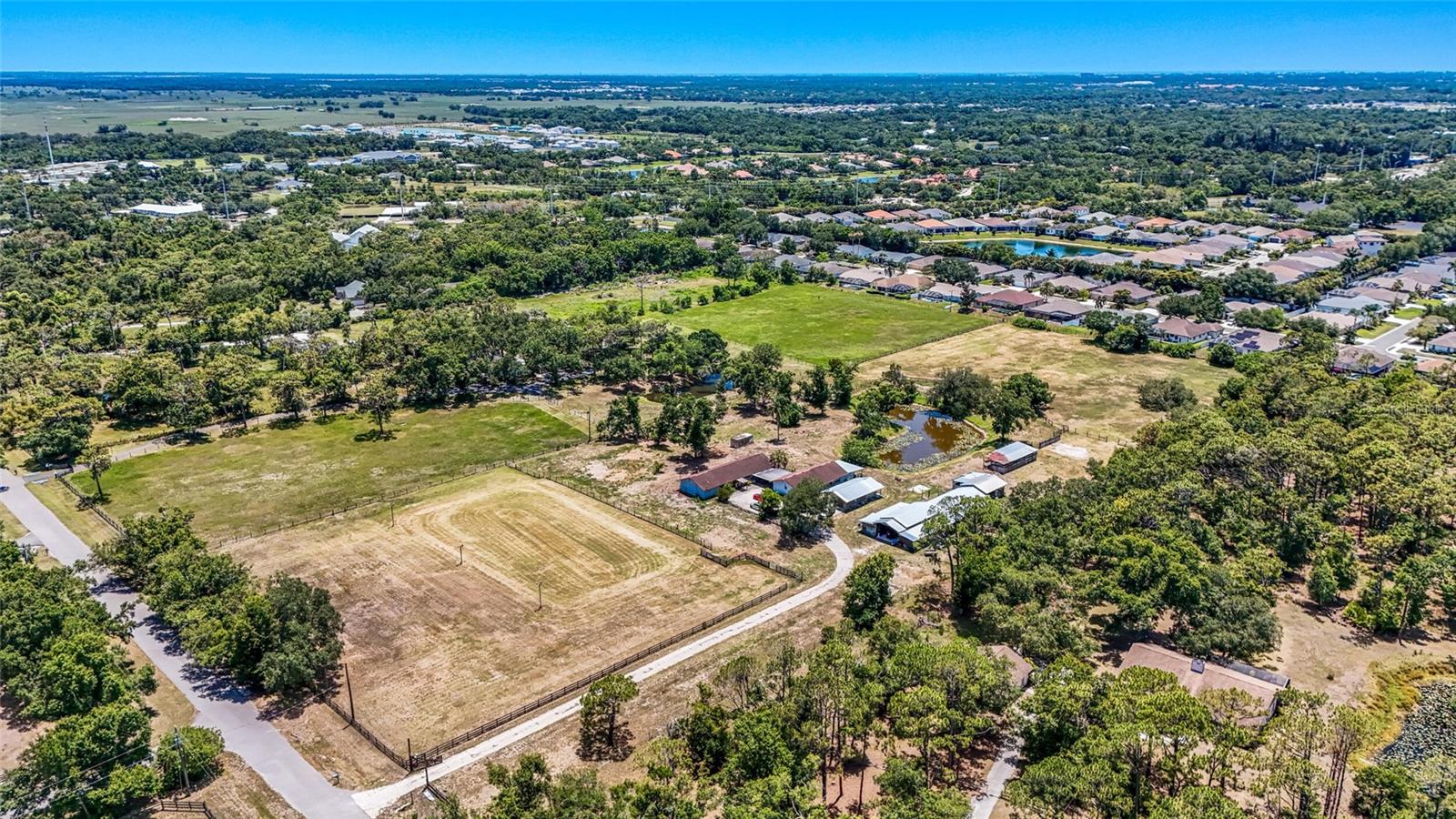 SARASOTA PLANTATIONS - Residential