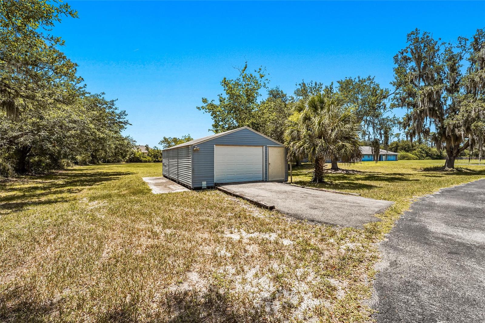 SARASOTA PLANTATIONS - Residential
