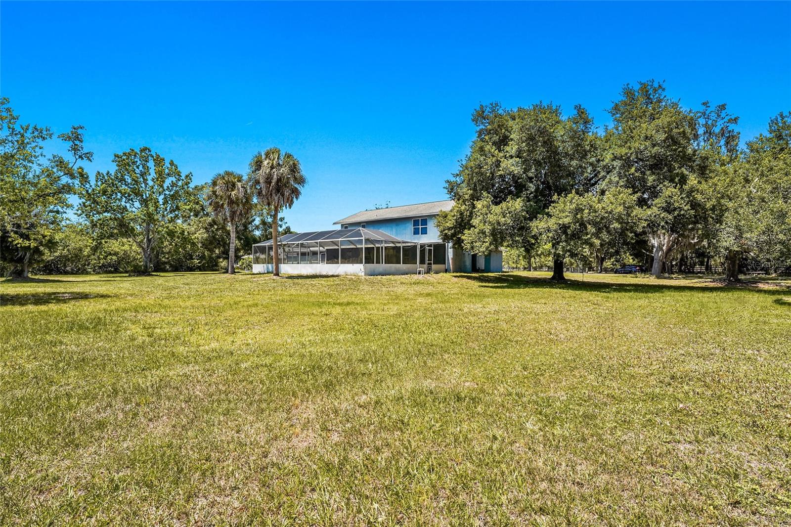 SARASOTA PLANTATIONS - Residential