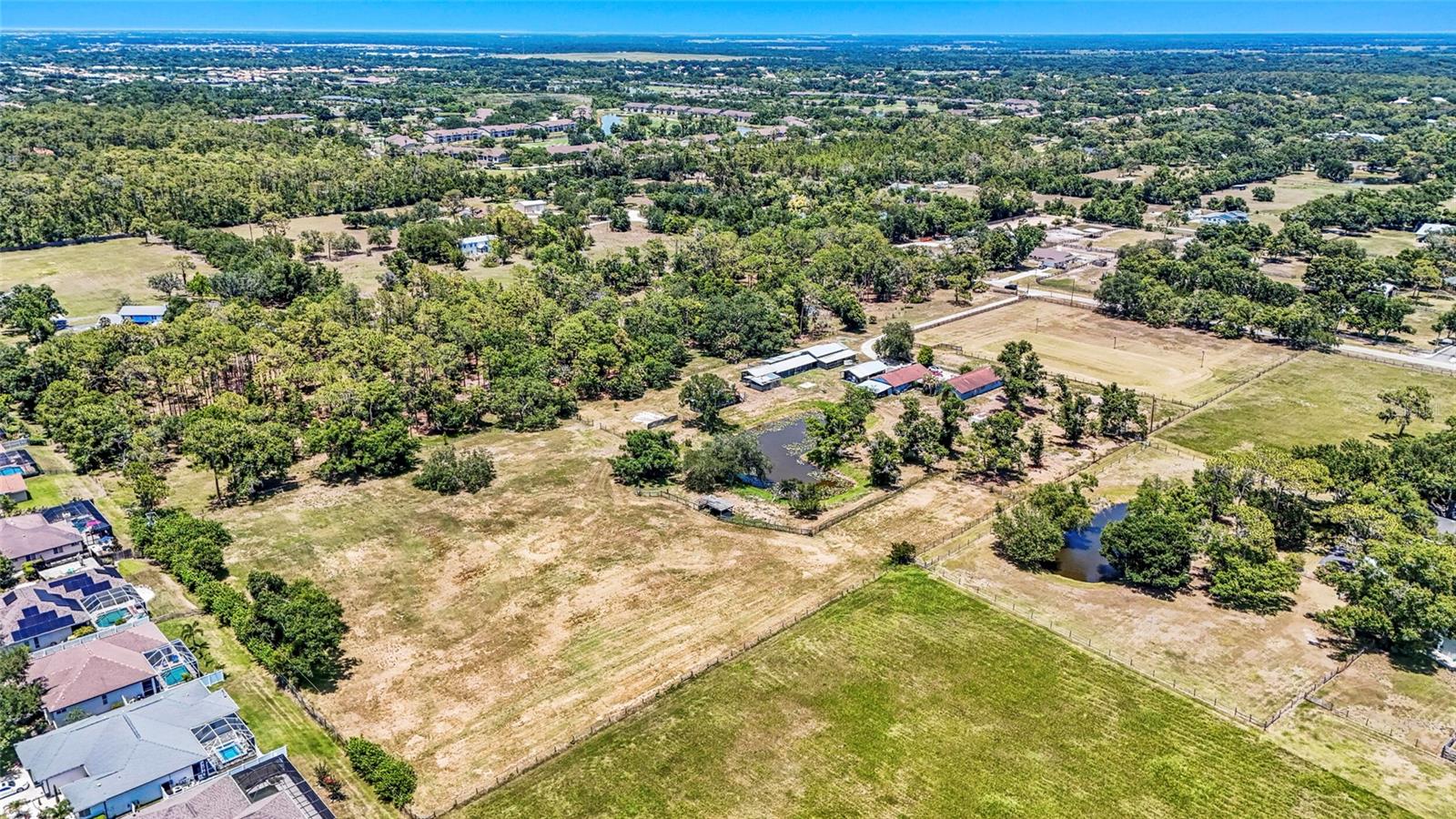 SARASOTA PLANTATIONS - Residential