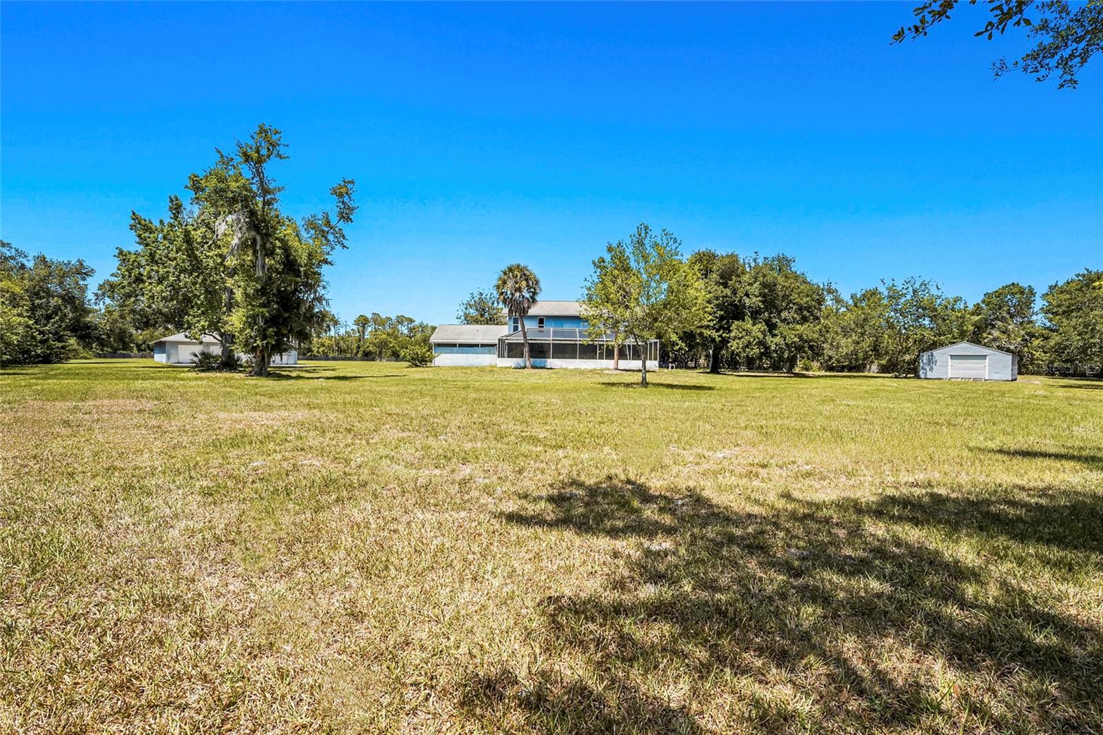 SARASOTA PLANTATIONS - Residential