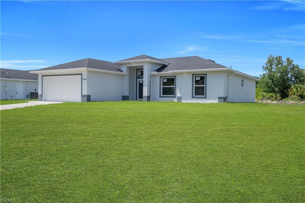 LEHIGH ACRES - Residential