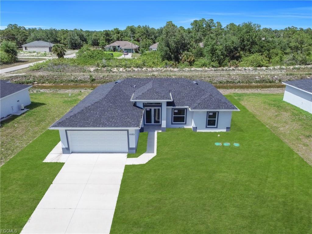 LEHIGH ACRES - Residential