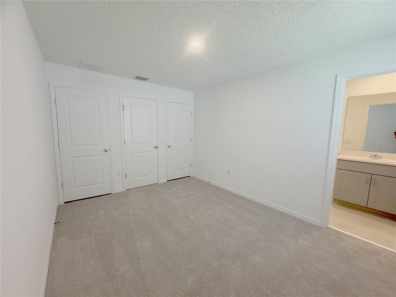 WEST VIEW - Residential Lease