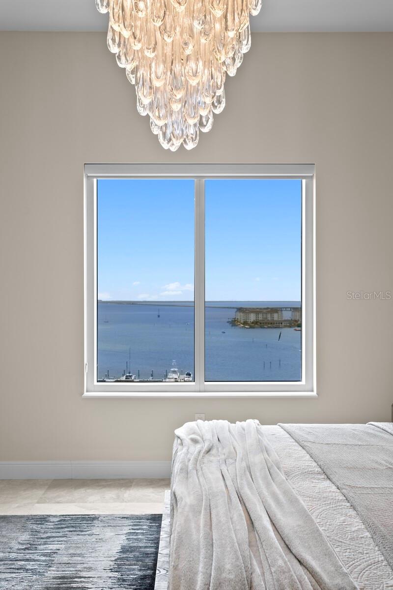 CASTILLO AT WESTSHORE YACHT CL - Residential