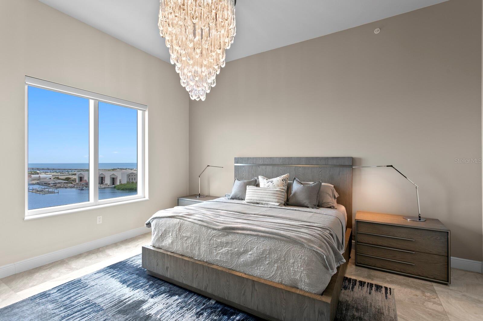 CASTILLO AT WESTSHORE YACHT CL - Residential
