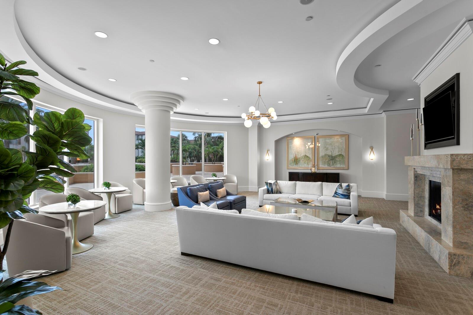 CASTILLO AT WESTSHORE YACHT CL - Residential