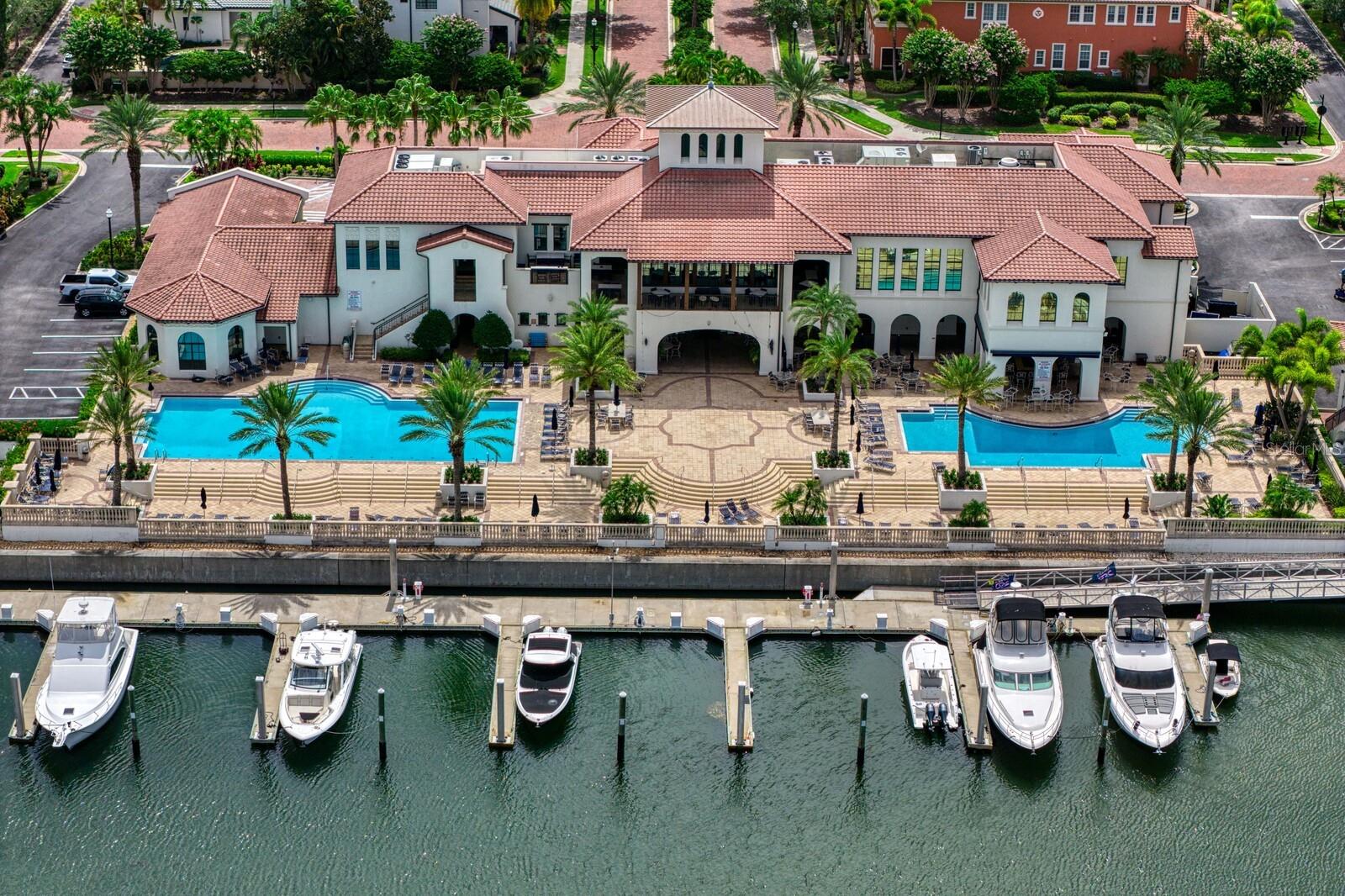 CASTILLO AT WESTSHORE YACHT CL - Residential