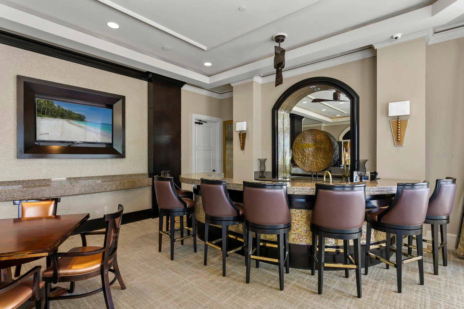 CASTILLO AT WESTSHORE YACHT CL - Residential