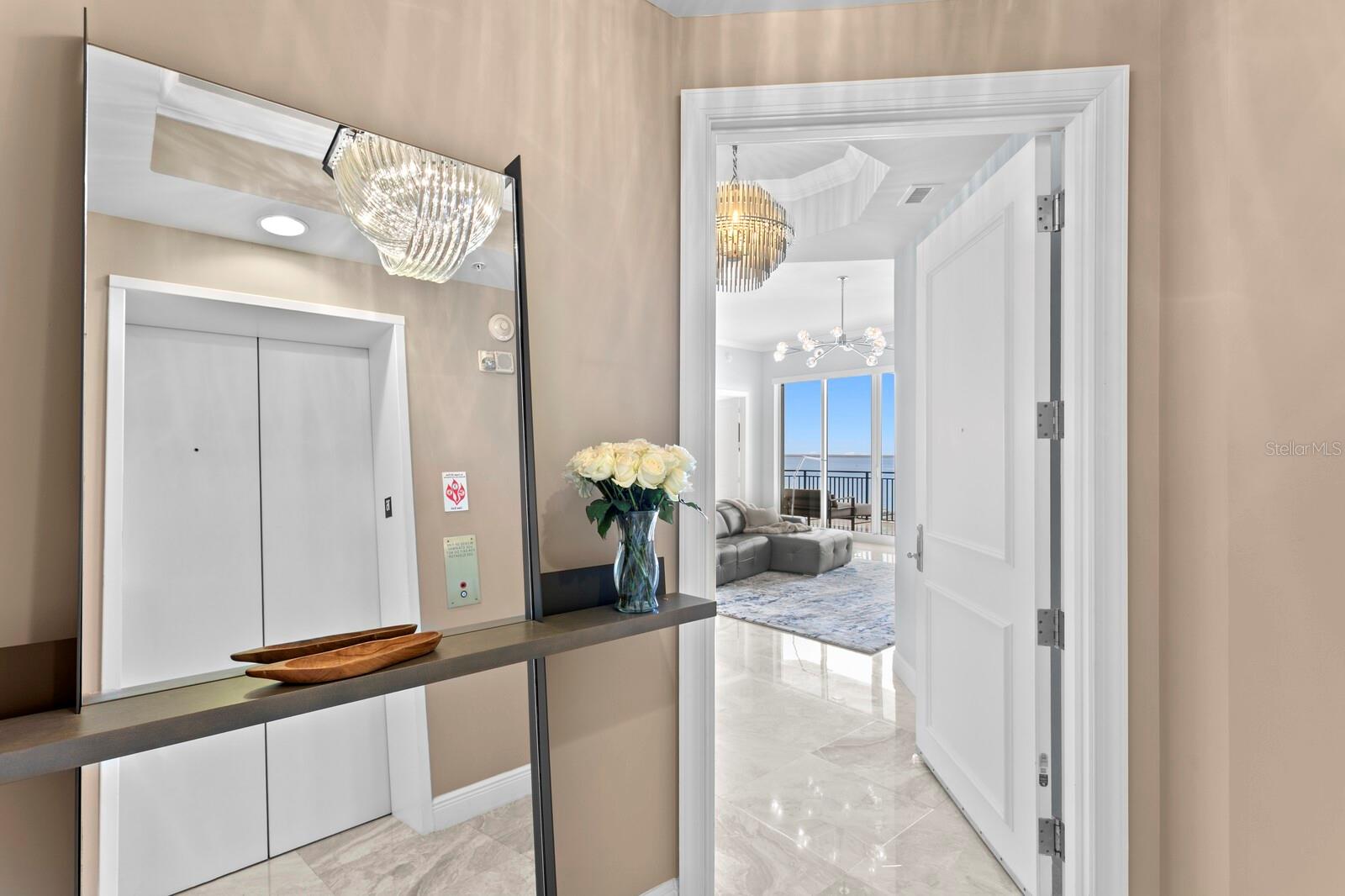 CASTILLO AT WESTSHORE YACHT CL - Residential