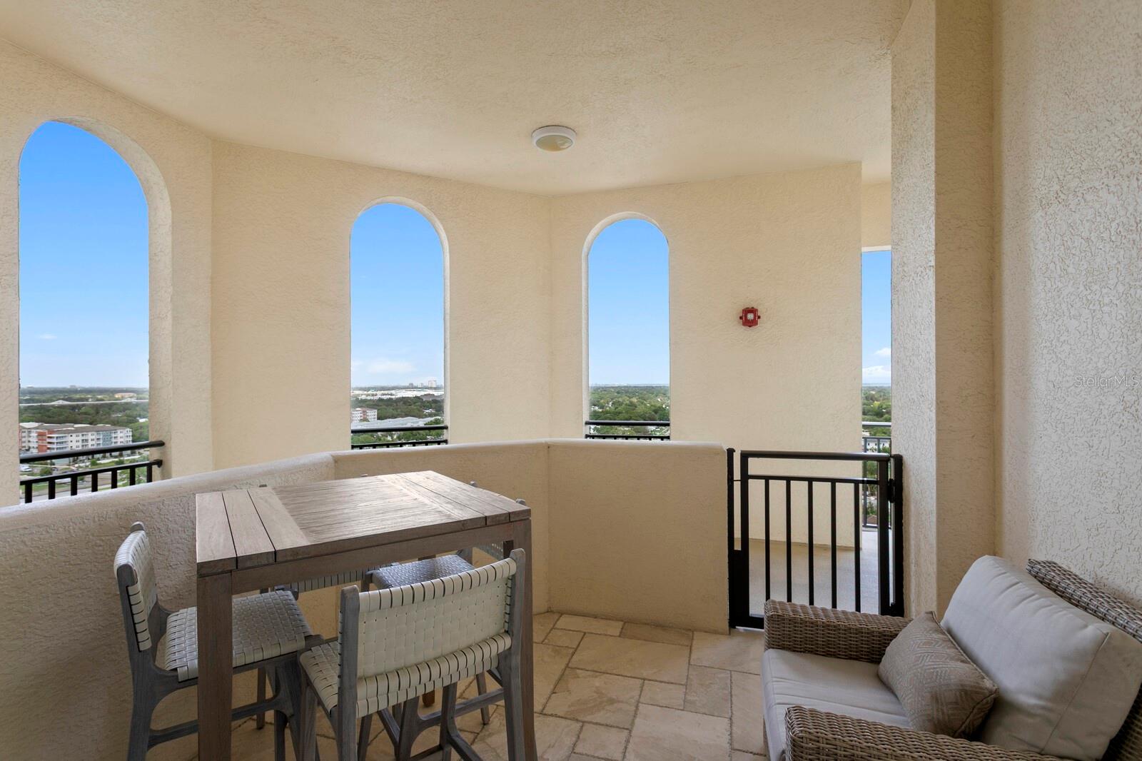 CASTILLO AT WESTSHORE YACHT CL - Residential